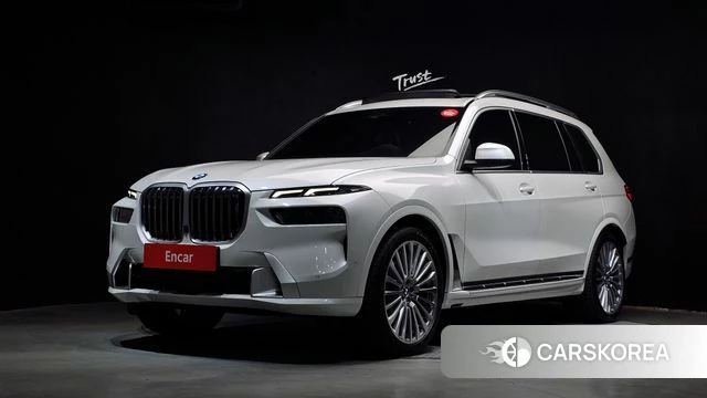 BMW X7 (G07) 2023 Белый из Кореи