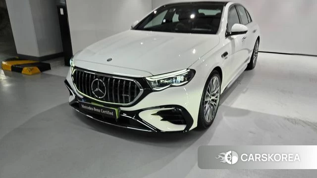Mercedes-Benz E-Class W214 2026 Белый из Кореи