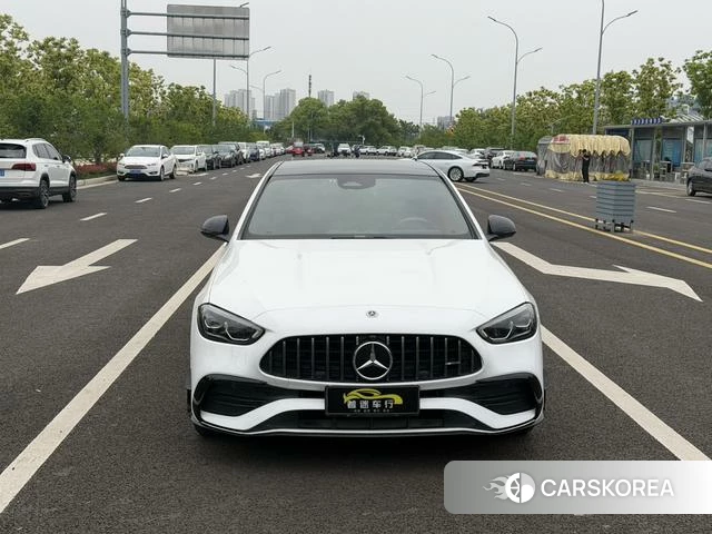 Mercedes-Benz Class C 2023 Белый из Китая