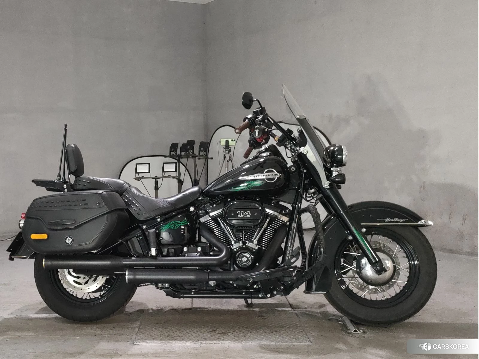 Проданный Harley-Davidson Softail Heritage Classic FLHCS1870 2018 из Японии, фото 3