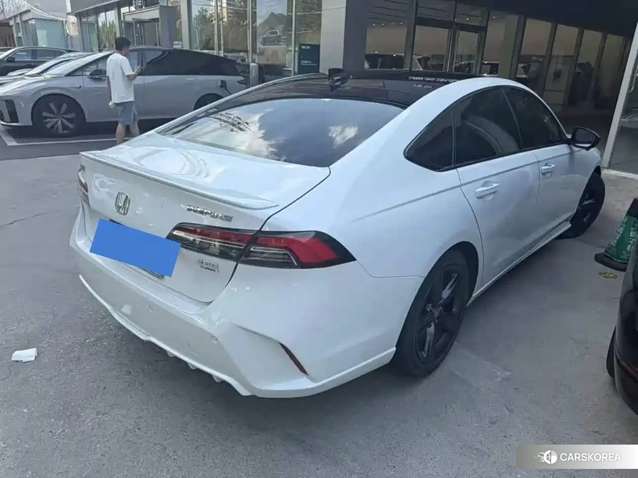 Honda Inspire 2024 Белый из Китая