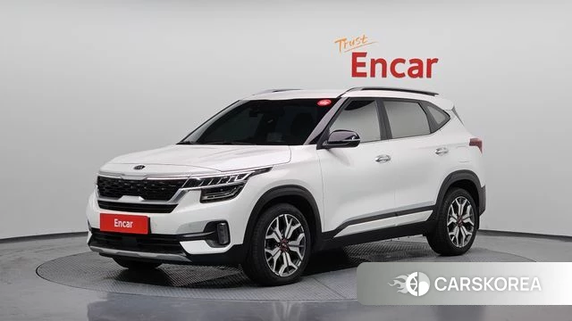 Kia Seltos 2020 Белый из Кореи