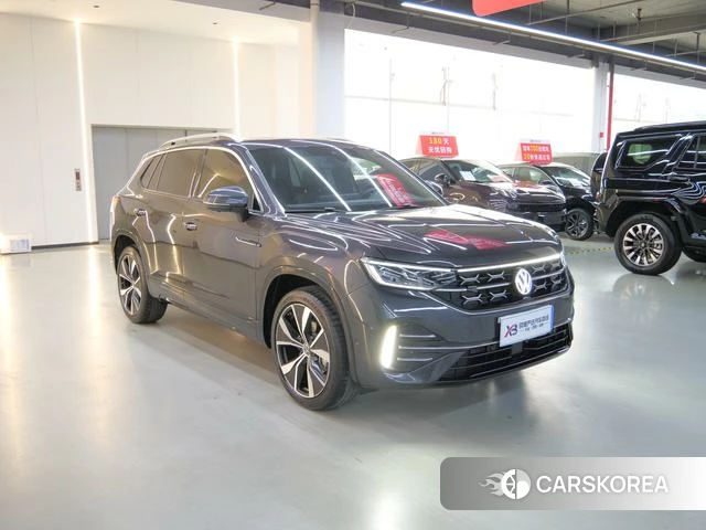 Volkswagen Tanyue 2023 Черный из Китая