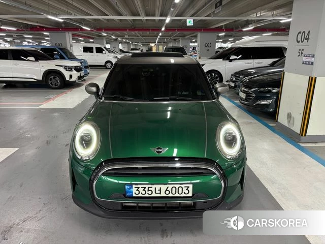 Mini Cooper 2021 Зеленый из Кореи