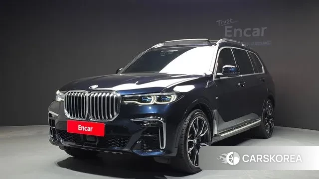 BMW X7 (G07) 2022 Черный из Кореи