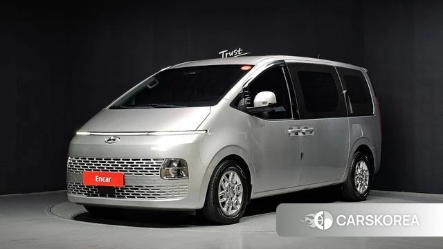 Hyundai Staria 2021 Серебристо-серый из Кореи