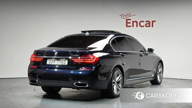 BMW 7 Series (G11) 2018 Черный из Кореи
