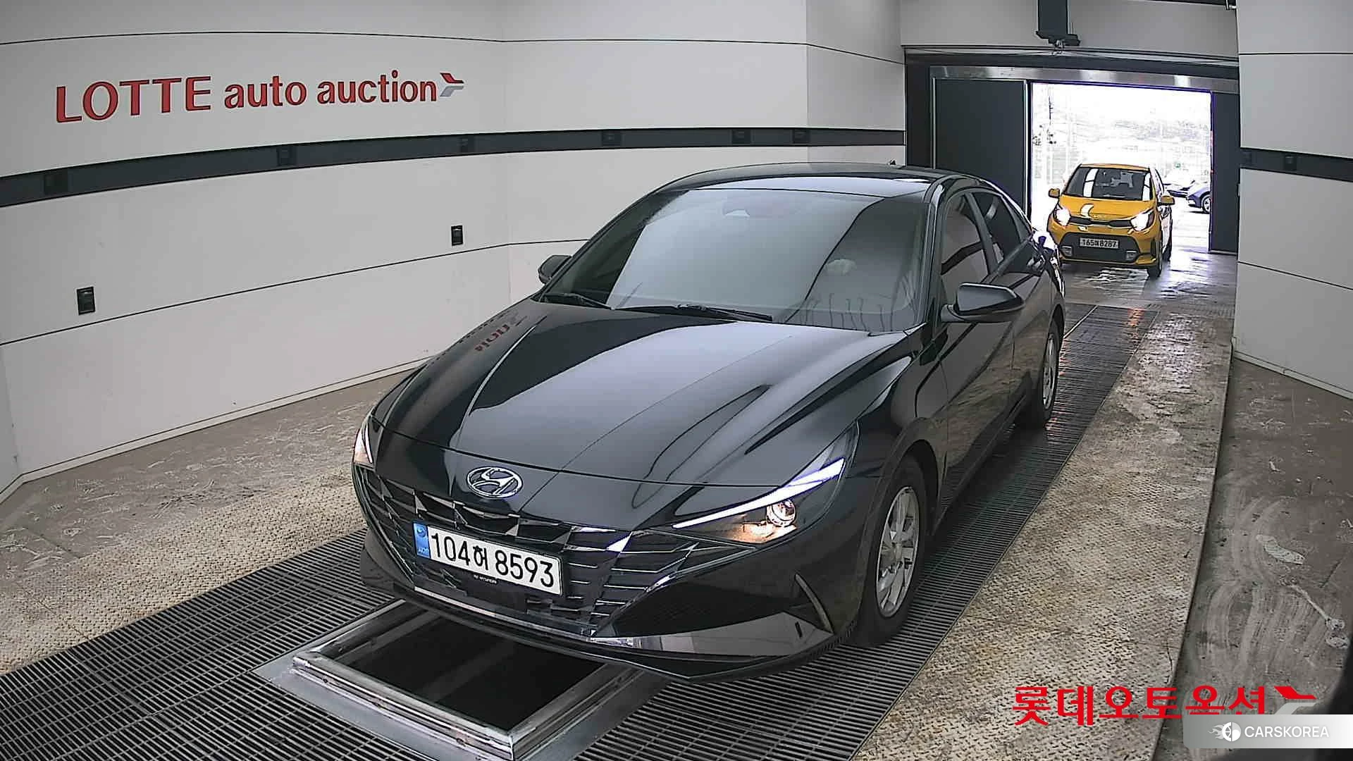 Hyundai Avante 2021 Phantom Black из Кореи