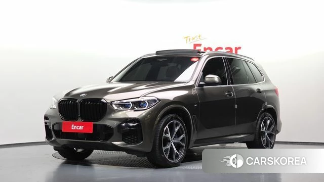 BMW X5 (G05) 2023 Песочный из Кореи