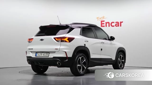 Chevrolet (GM Daewoo) Trailblazer 2022 Белый из Кореи