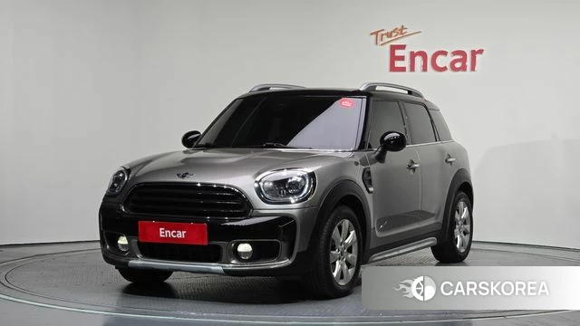 Mini Cooper D Countryman 2018 Песочный из Кореи