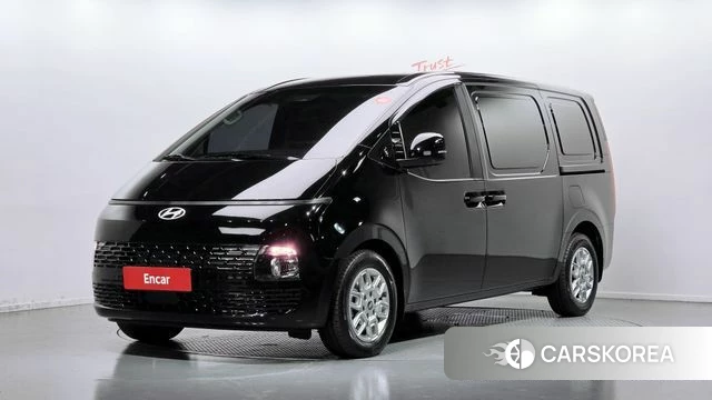 Hyundai Staria 2025 Черный из Кореи