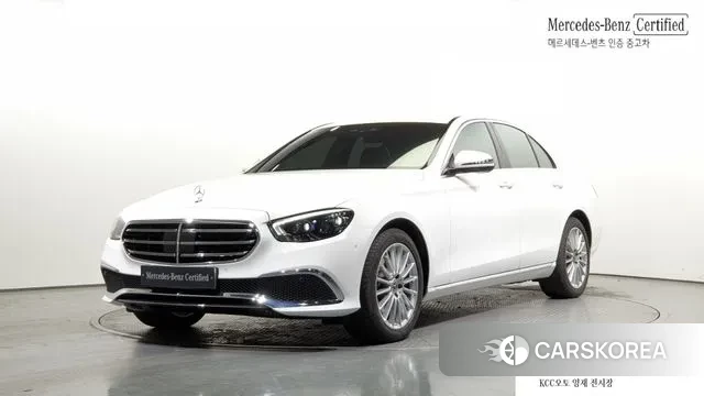 Mercedes-Benz E-Class W213 2021 Белый из Кореи