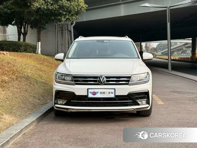 Volkswagen Tiguan L 2021 Белый из Китая