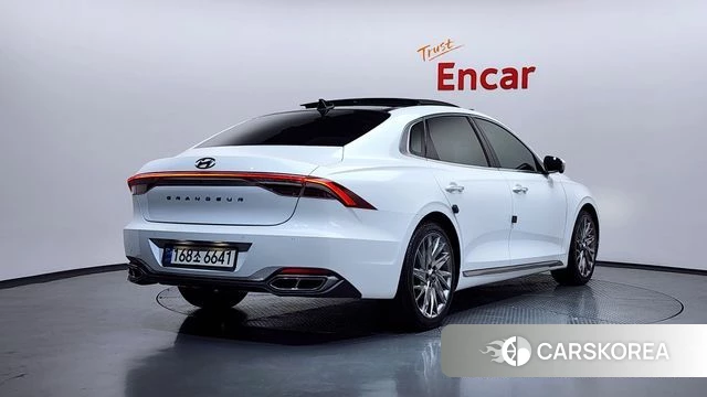 Hyundai The New Grandeur IG 2019 Белый из Кореи