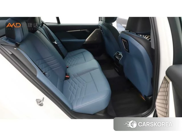 BMW 5 series 2024 Белый из Китая