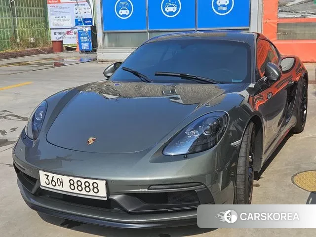 Porsche 718 Cayman 2023 Зеленый из Кореи