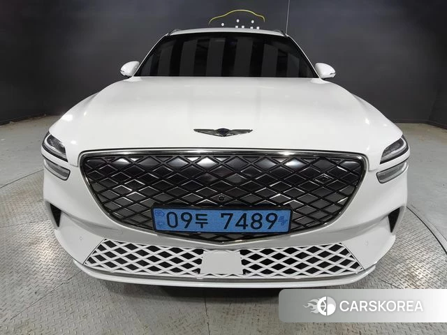 Genesis Electrified GV70 2022 Белый из Кореи