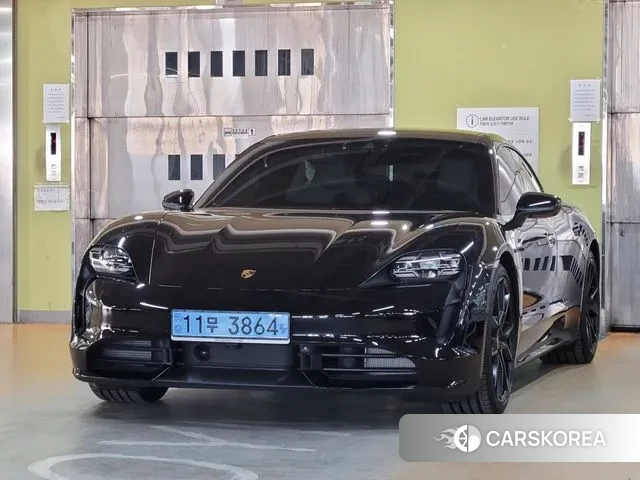 Porsche Taycan 2022 Черный из Кореи