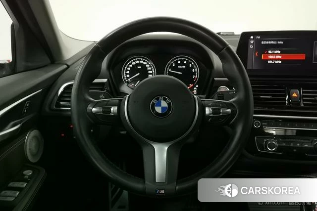 BMW 1 series 2023 Белый из Китая