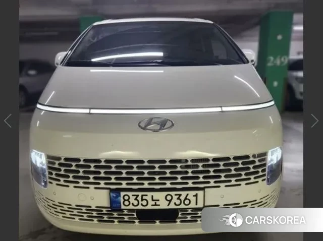 Hyundai Staria 2022 Белый из Кореи