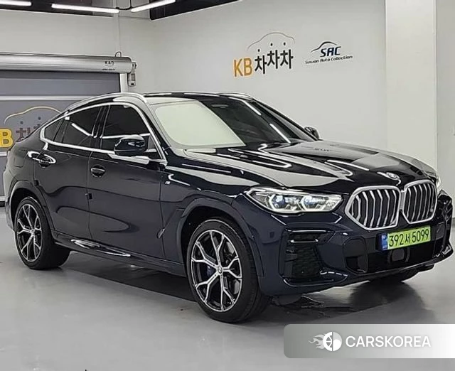 BMW X6 (G06) 2022 Черный из Кореи