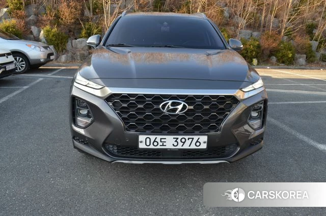 Hyundai Santa Fe TM 2018 Серый из Кореи