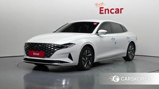 Hyundai The New Grandeur IG Hybrid 2022 Белый из Кореи