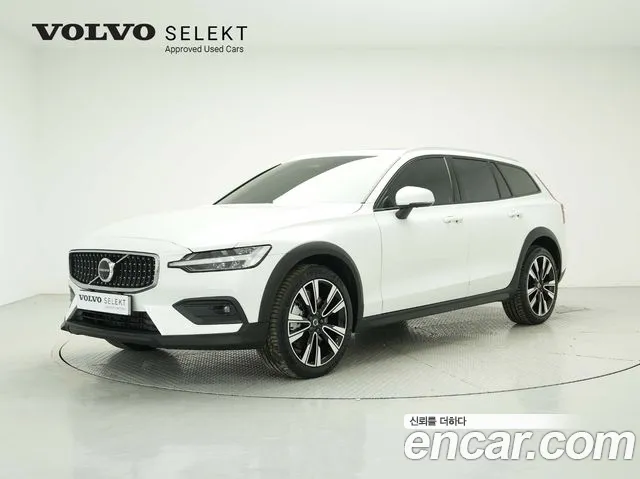Volvo V60 Cross-Country 2nd Generation id 2662954 из Кореи