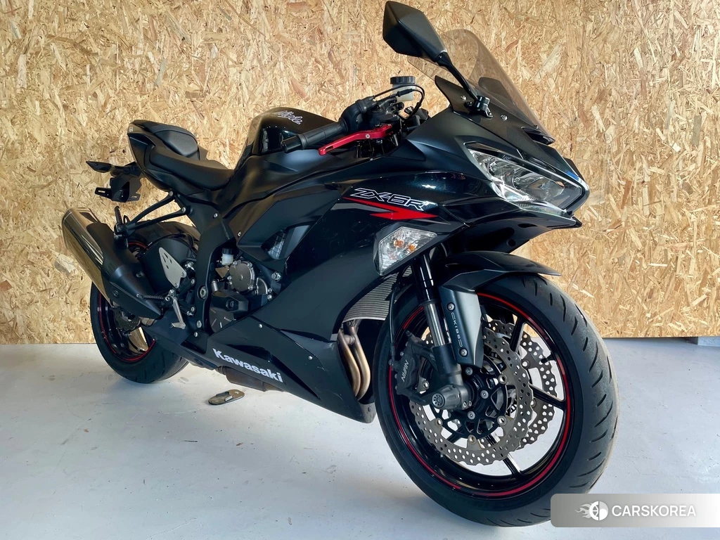 Проданный Kawasaki NINJA ZX-6R 2020 из Японии