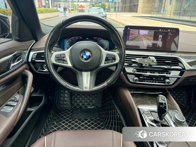 BMW 5 series 2022 Черный из Китая
