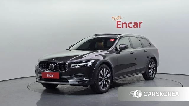 Volvo V90 Cross-Country 2021 Серый из Кореи