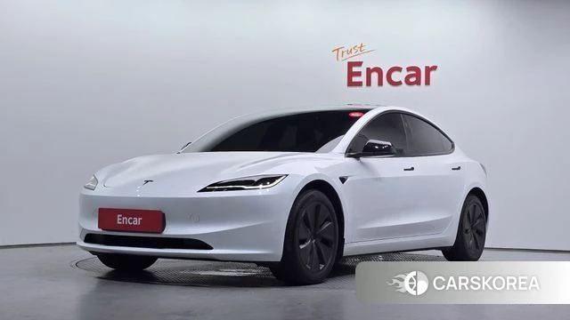 Tesla Model 3 2024 Белый из Кореи