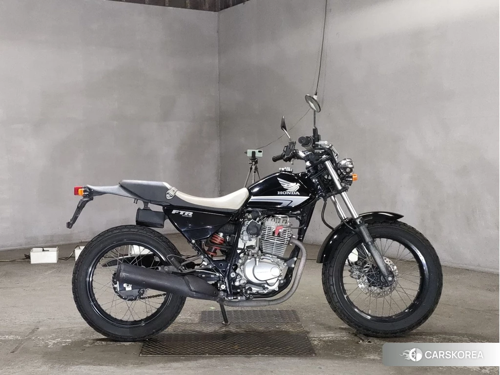 Проданный Honda FTR223 2013 из Японии