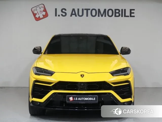 Lamborghini Urus 2022 Желтый из Кореи