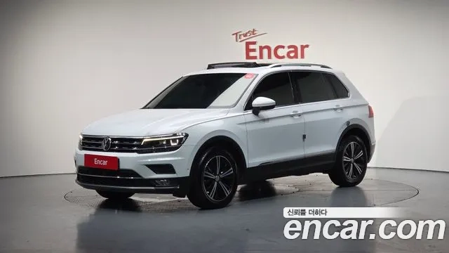 Volkswagen Tiguan second Generation 2020 Белый из Кореи