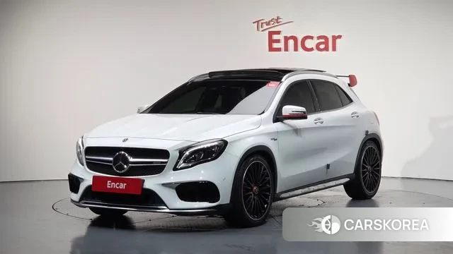 Mercedes-Benz GLA-Class X156 2019 Белый из Кореи