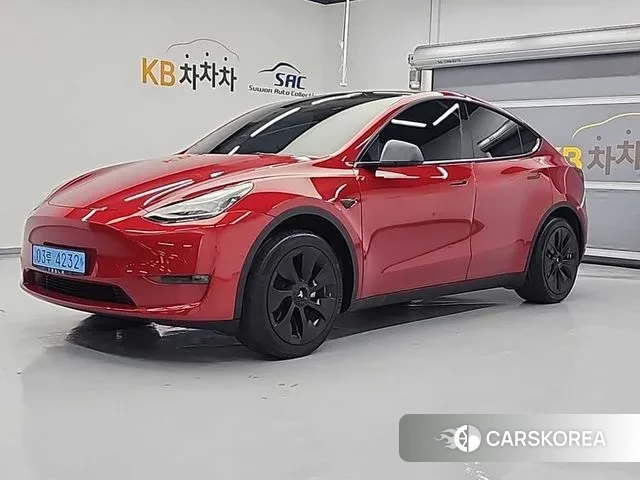 Tesla Model Y 2021 Красный из Кореи