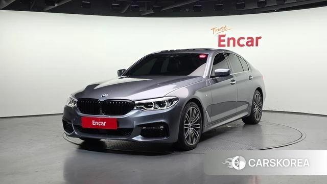 BMW 5 Series (G30) 2018 Серый из Кореи
