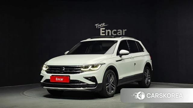 Volkswagen Tiguan second Generation 2022 Белый из Кореи