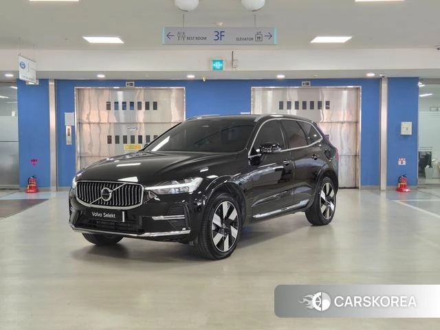 Volvo XC60 second Generation 2025 Черный из Кореи