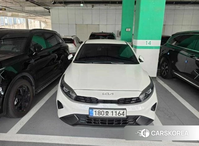 Kia The New K3 2nd generation 2021 Белый из Кореи