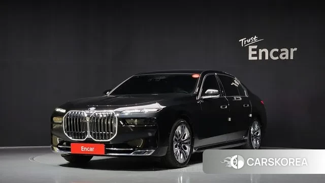 BMW 7 Series (G70) 2023 Черный из Кореи
