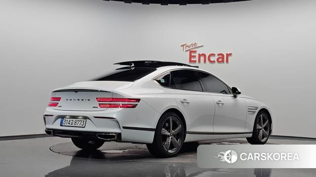 Genesis G80 (RG3) 2023 Белый из Кореи