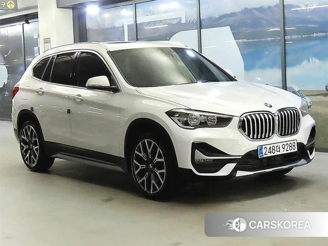 BMW X1 (F48) 2022 Белый из Кореи