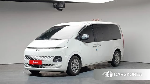 Hyundai Staria 2021 Белый из Кореи