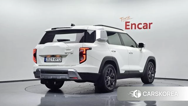 Ssangyong Torres 2023 Белый из Кореи