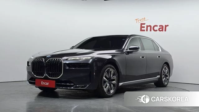 BMW i7 (G70) 2023 Серый из Кореи