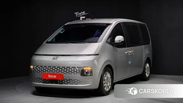 Hyundai Staria 2021 Серебряный из Кореи