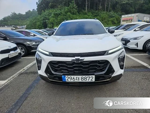 Chevrolet (GM Daewoo) Trax Crossover 2023 Белый из Кореи